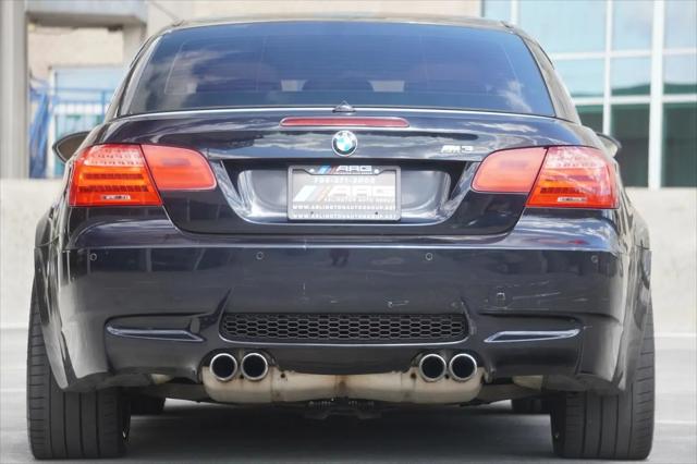 2011 BMW M3 Standard