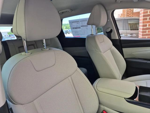 2026 Hyundai Tucson Hybrid SEL Convenience