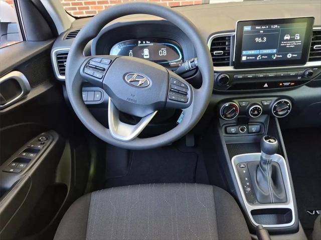 2026 Hyundai Venue SE