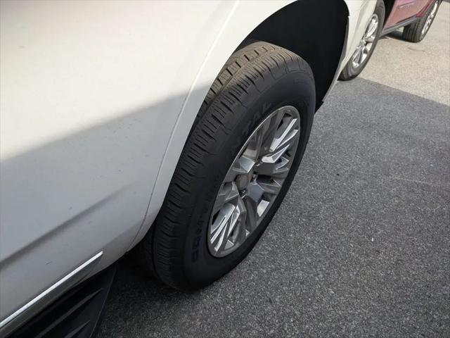 2024 GMC Yukon 4WD Denali
