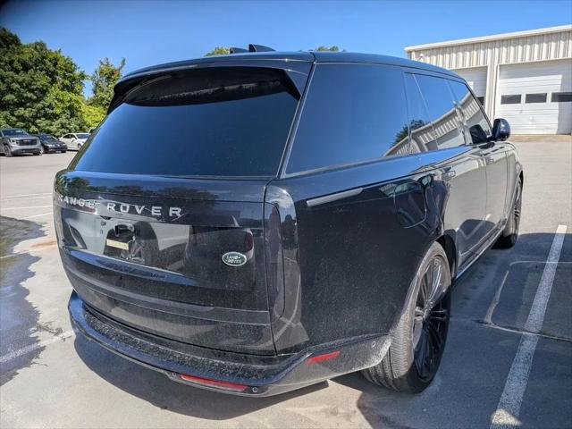 2023 Land Rover Range Rover P530 SE
