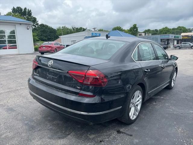 2018 Volkswagen Passat 2.0T SEL Premium