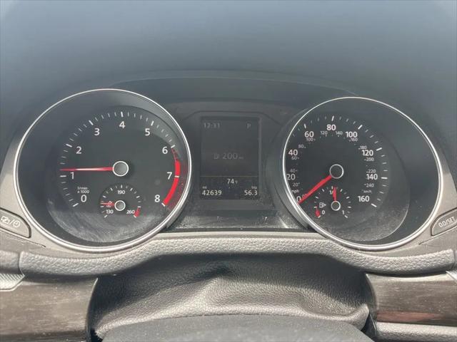 2018 Volkswagen Passat 2.0T SEL Premium