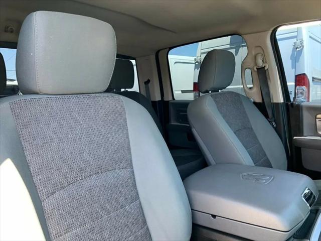 2018 Ram 1500 Big Horn Crew Cab 4x4 5'7" Box
