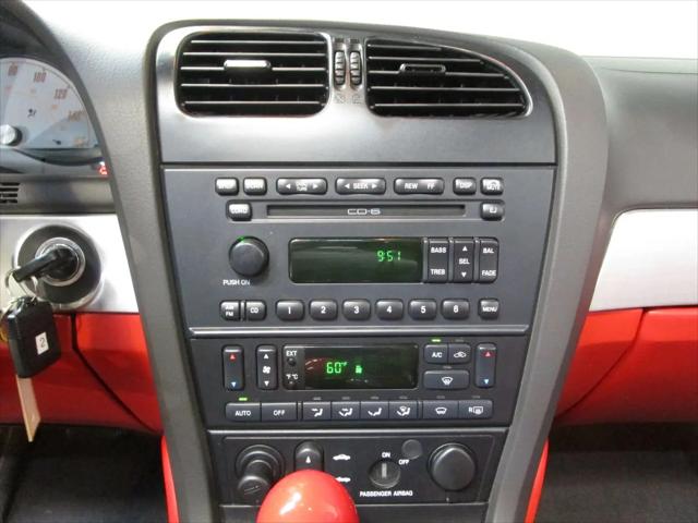 2002 Ford Thunderbird Deluxe