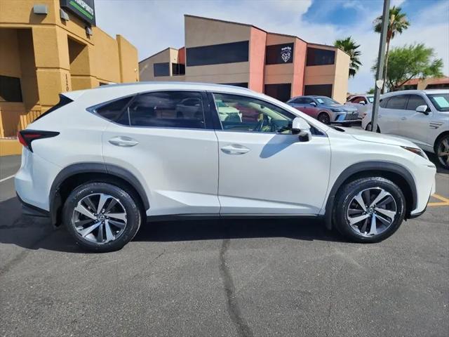 2020 Lexus NX 300 Luxury