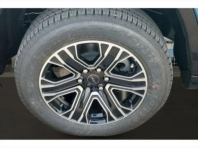 2026 Jeep Grand Wagoneer 4x2