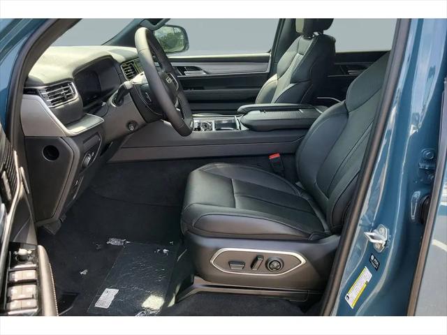 2026 Jeep Grand Wagoneer 4x2
