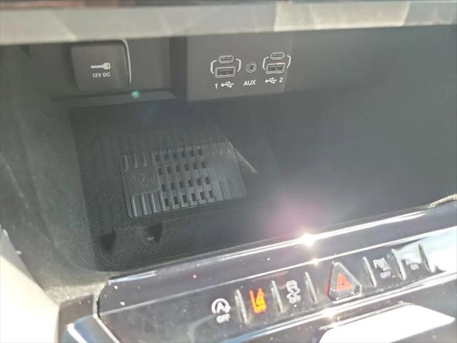 2026 Jeep Grand Wagoneer 4x2