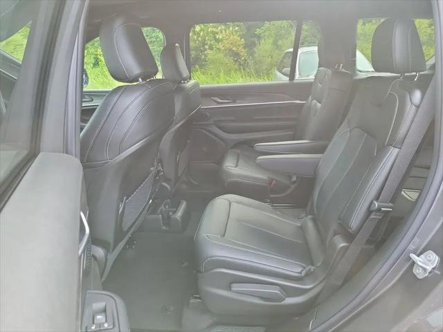 2026 Jeep Grand Cherokee L Limited 4x2