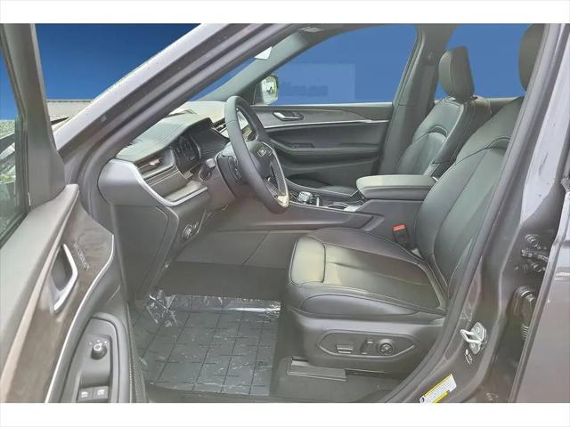 2026 Jeep Grand Cherokee L Limited 4x2