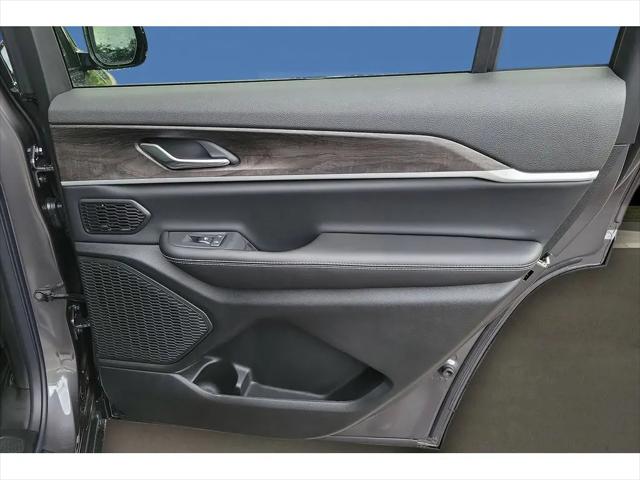 2026 Jeep Grand Cherokee L Limited 4x2