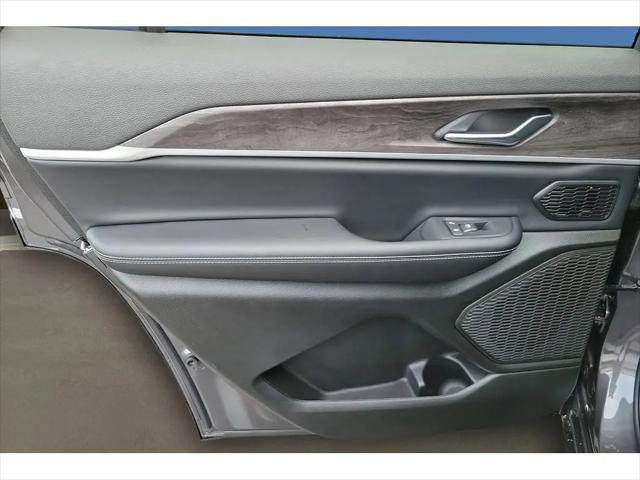 2026 Jeep Grand Cherokee L Limited 4x2