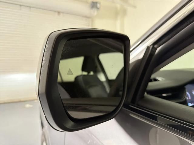 2023 Jeep Grand Cherokee L Laredo 4x4