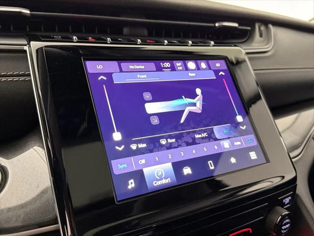 2023 Jeep Grand Cherokee L Laredo 4x4