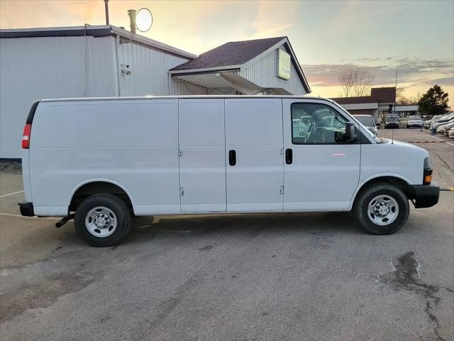 2019 Chevrolet Express Work Van