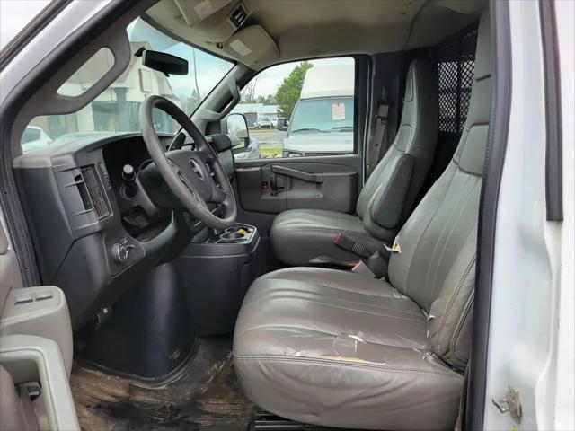 2017 GMC Savana 3500 LS