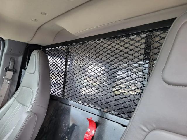 2017 GMC Savana 3500 LS