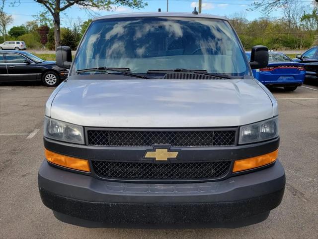 2020 Chevrolet Express Passenger RWD 3500 Extended Wheelbase LS