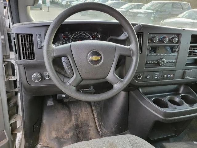 2020 Chevrolet Express Passenger RWD 3500 Extended Wheelbase LS