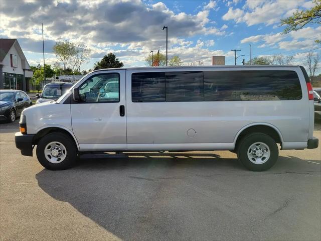 2020 Chevrolet Express Passenger RWD 3500 Extended Wheelbase LS