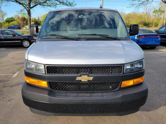 2020 Chevrolet Express Passenger RWD 3500 Extended Wheelbase LS