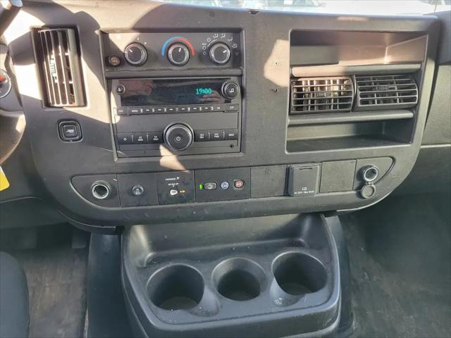 2020 Chevrolet Express Passenger RWD 3500 Extended Wheelbase LS