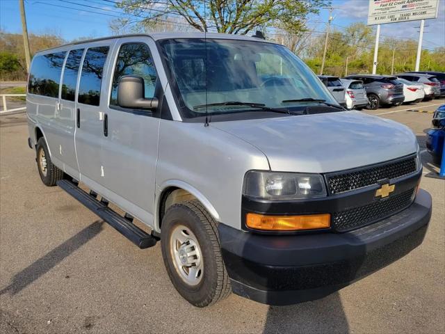 2020 Chevrolet Express Passenger RWD 3500 Extended Wheelbase LS