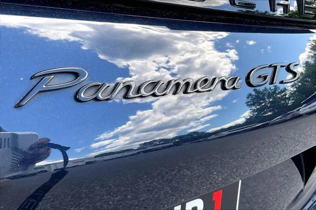 2020 Porsche Panamera GTS