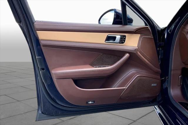 2020 Porsche Panamera GTS
