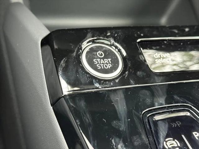2027 Audi Q6 e-tron Premium Plus quattro