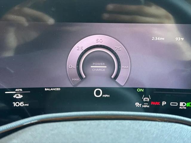 2027 Audi Q6 e-tron Premium Plus quattro