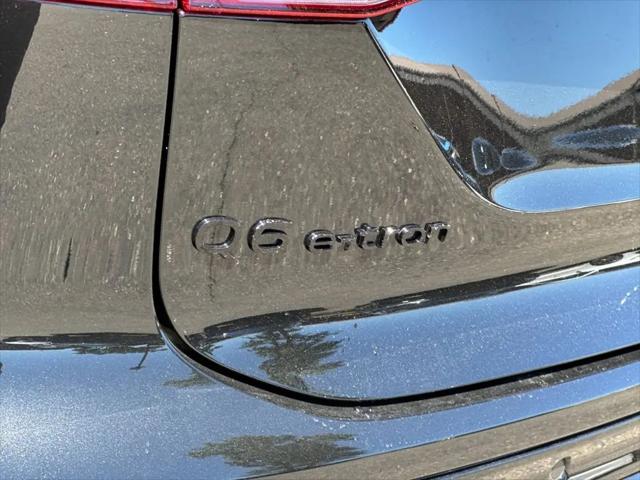 2027 Audi Q6 e-tron Premium Plus quattro