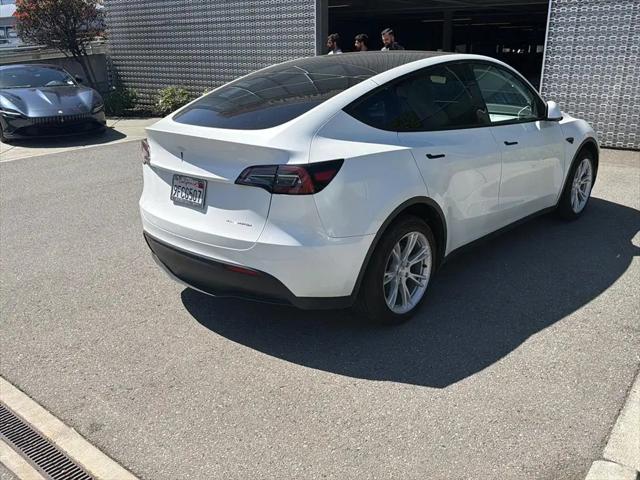 2023 Tesla Model Y Long Range Dual Motor All-Wheel Drive