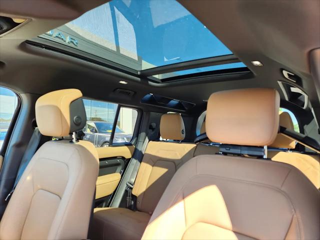 2026 Land Rover Defender P400 X-Dynamic SE