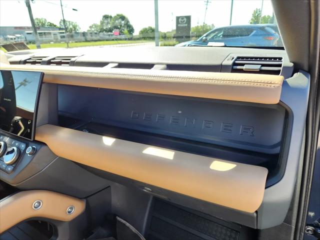 2026 Land Rover Defender P400 X-Dynamic SE