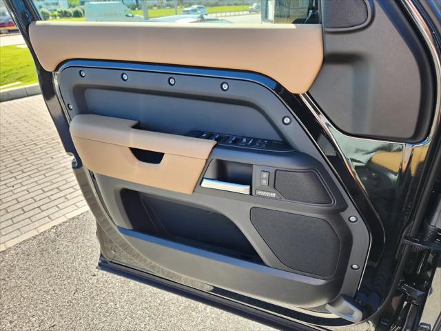 2026 Land Rover Defender P400 X-Dynamic SE