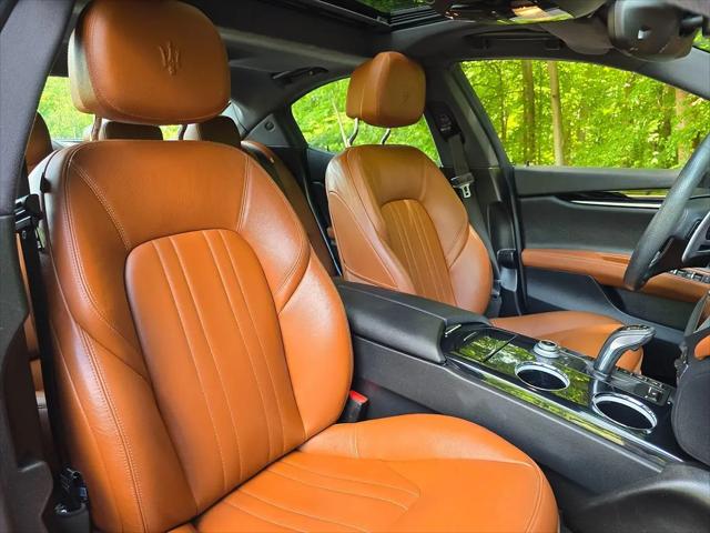 2023 Maserati Ghibli Modena