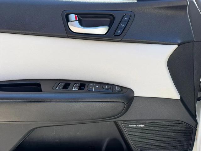 2019 Kia Optima Plug-In Hybrid EX