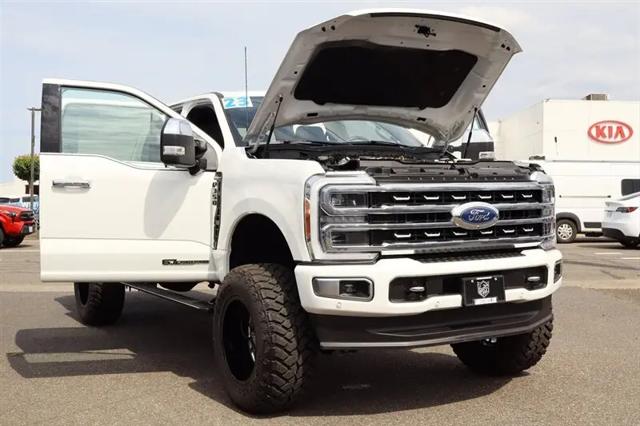 2023 Ford F-350 Platinum