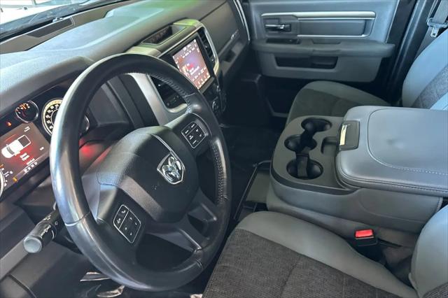 2019 Ram 1500 Classic Big Horn Crew Cab 4x4 5'7" Box