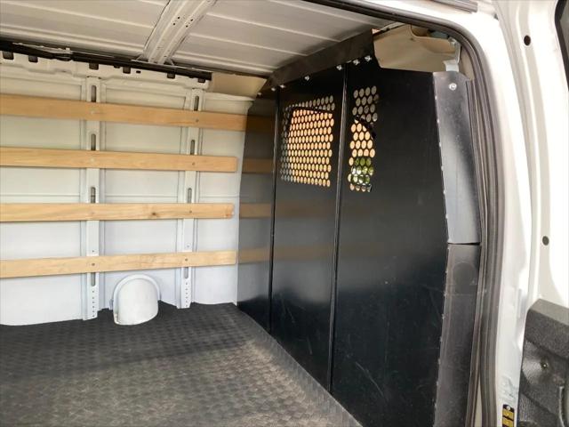 2025 Chevrolet Express Cargo Van RWD 2500 Regular Wheelbase WT
