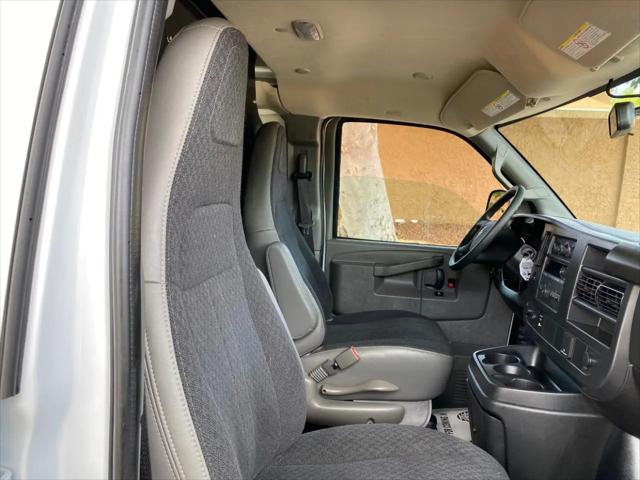 2025 Chevrolet Express Cargo Van RWD 2500 Regular Wheelbase WT