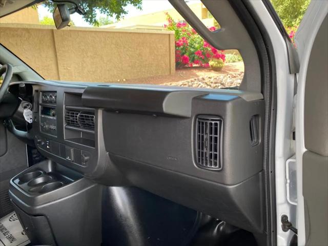 2025 Chevrolet Express Cargo Van RWD 2500 Regular Wheelbase WT