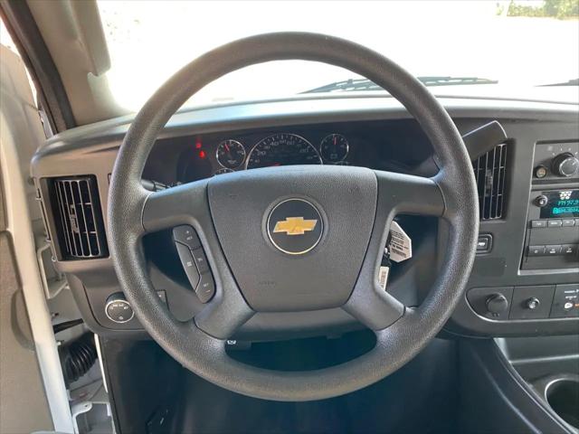 2025 Chevrolet Express Cargo Van RWD 2500 Regular Wheelbase WT