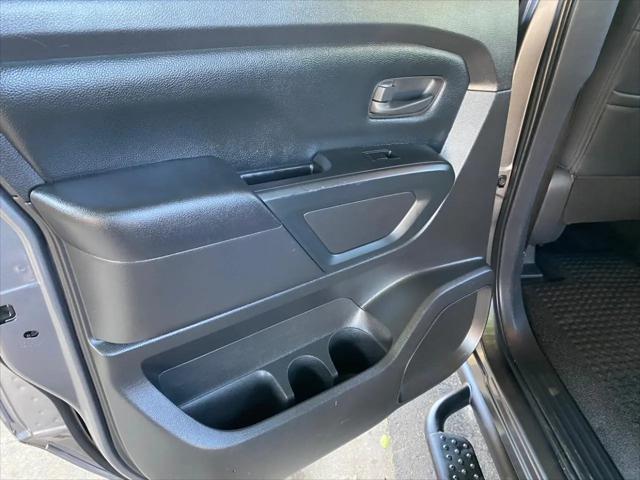 2021 Nissan Titan Crew Cab S 4x2