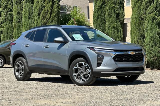 2024 Chevrolet Trax FWD LT