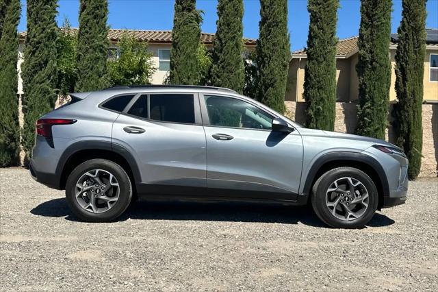 2024 Chevrolet Trax FWD LT