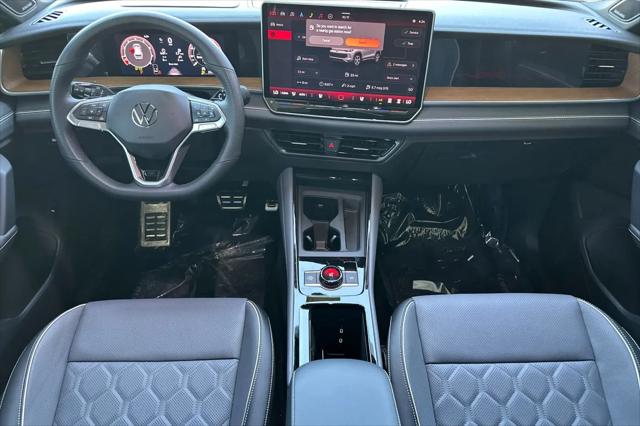 2026 Volkswagen Tiguan SEL R-Line Turbo