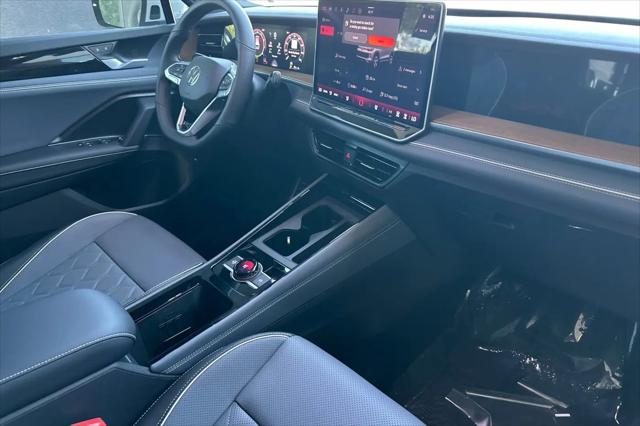 2026 Volkswagen Tiguan SEL R-Line Turbo